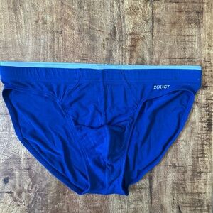 2xist Men's Vibrant Blue Briefs